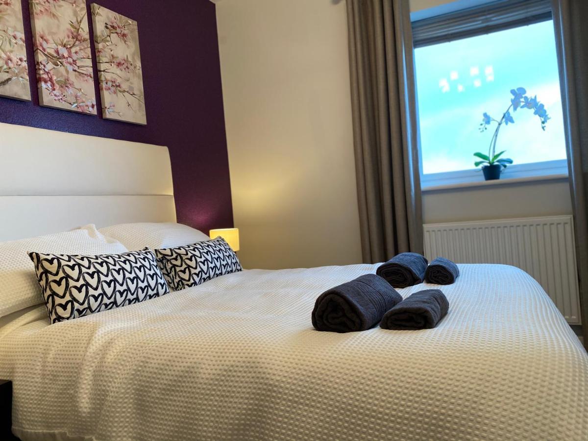Stunning Sea Views, Luxury Apartment Beaches & Restaurants Are A Short Walk Away 新码头 外观 照片