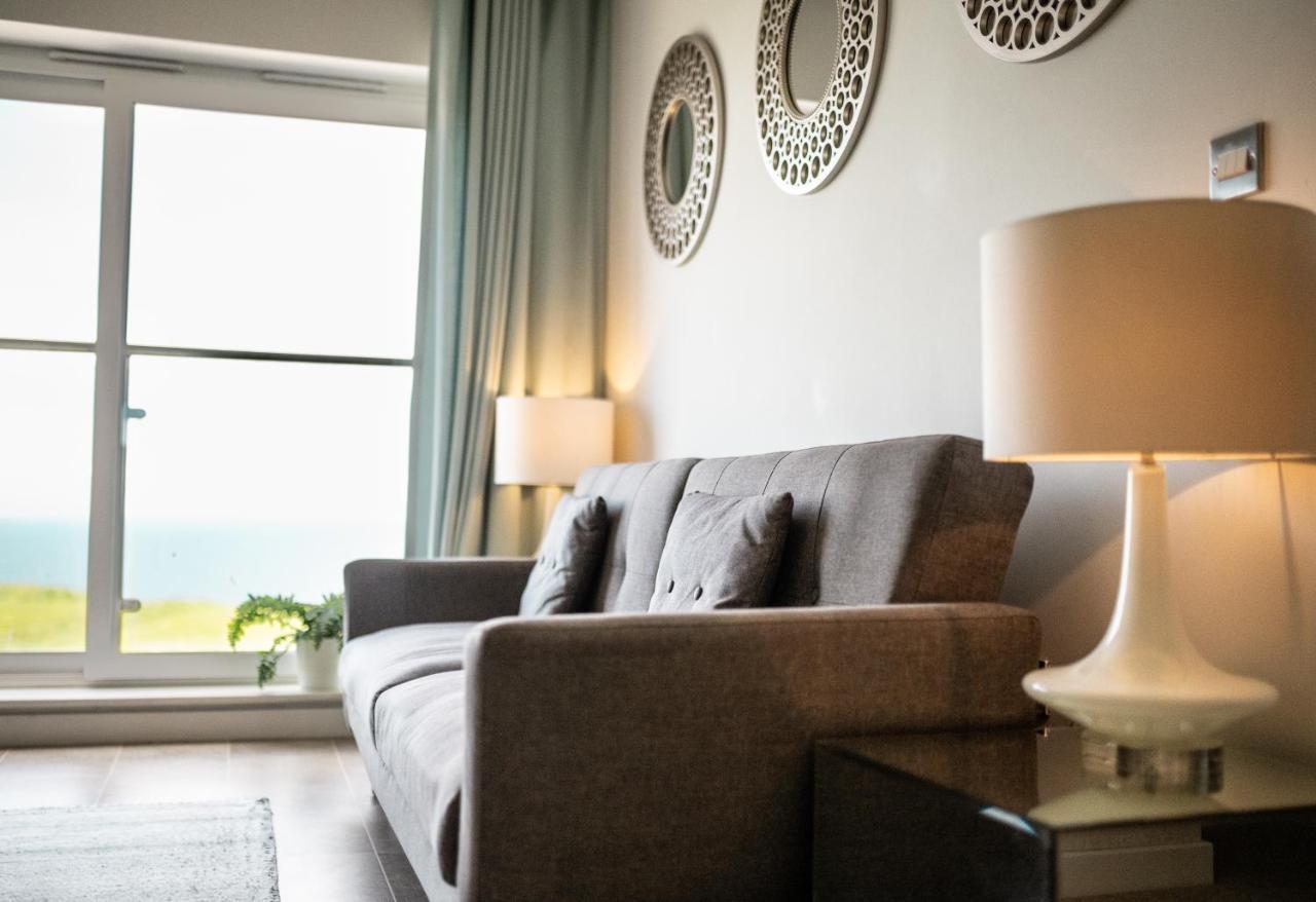 Stunning Sea Views, Luxury Apartment Beaches & Restaurants Are A Short Walk Away 新码头 外观 照片