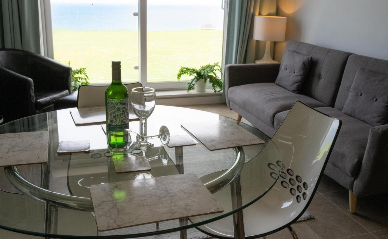 Stunning Sea Views, Luxury Apartment Beaches & Restaurants Are A Short Walk Away 新码头 外观 照片
